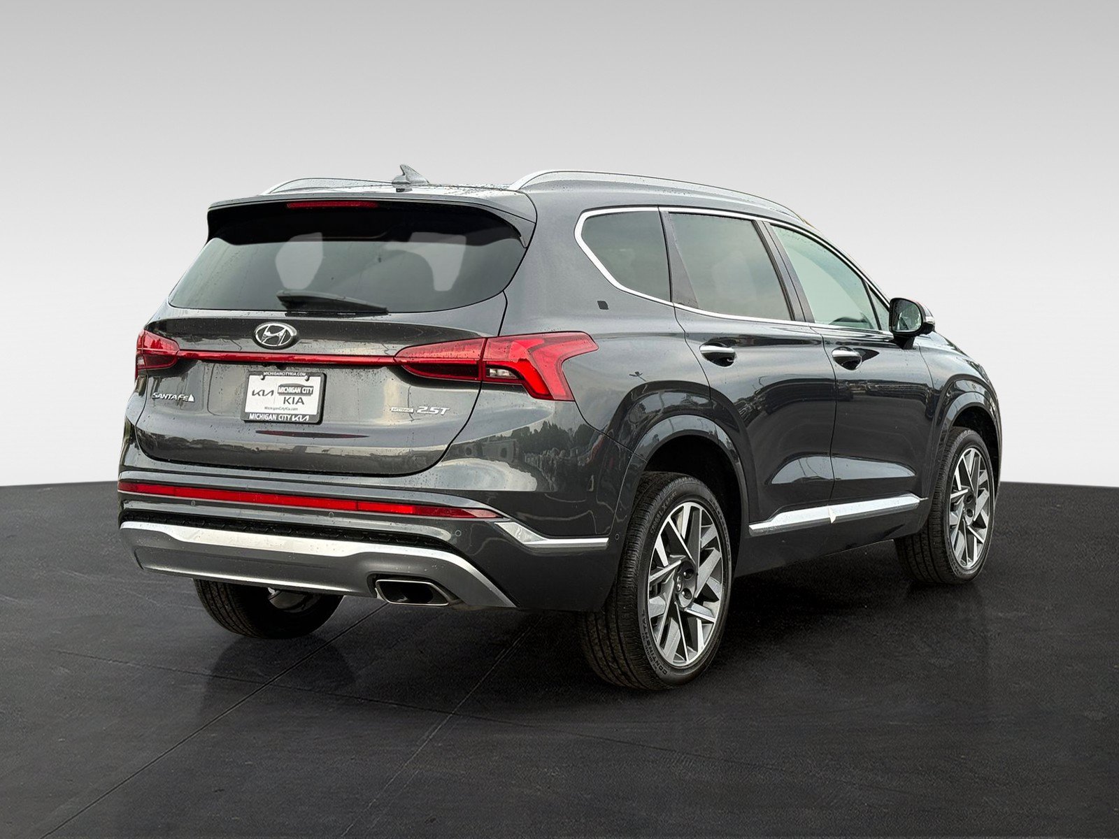 Used 2023 Hyundai Santa Fe Calligraphy AWD/4WD image 5