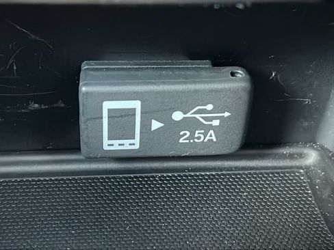 Used 2018 Acura TLX V6 w/ Technology Package FWD image 18