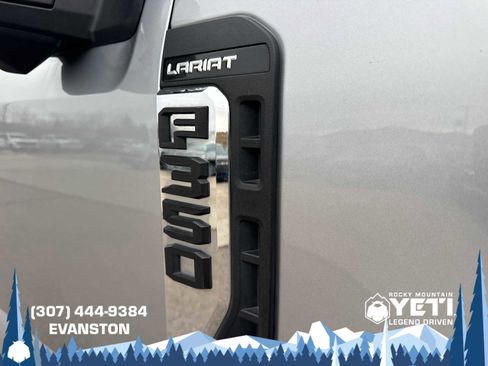 Used 2023 Ford F350 Lariat w/ Chrome Package image 10