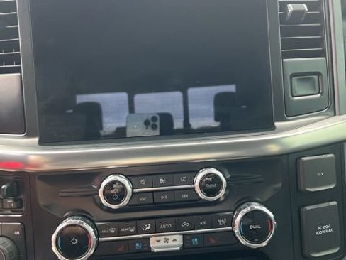 Used 2023 Ford F150 Lariat AWD/4WD image 16