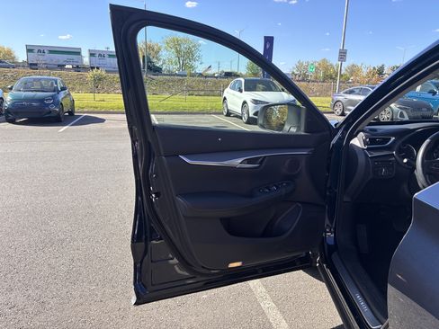 Used 2022 INFINITI QX50 Luxe AWD/4WD image 13