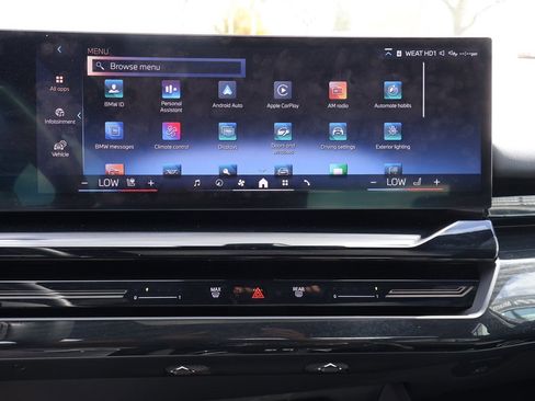 Used 2024 BMW 530i xDrive 530i xDrive w/ Premium Package image 53