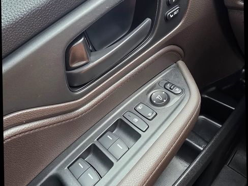 Used 2019 Honda Odyssey EX-L image 24