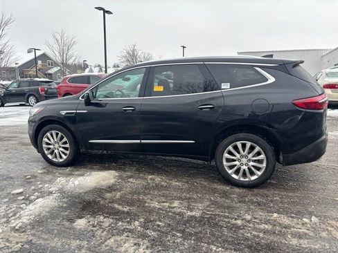 Used 2021 Buick Enclave Premium w/ Surround and Sites Package image 9