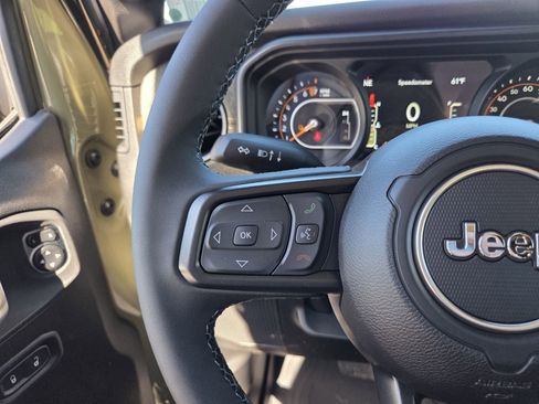 New 2026 Jeep Gladiator Sport image 21