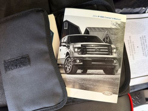 Used 2014 Ford F150 FX4 w/ Equipment Group 402A Luxury AWD/4WD image 28