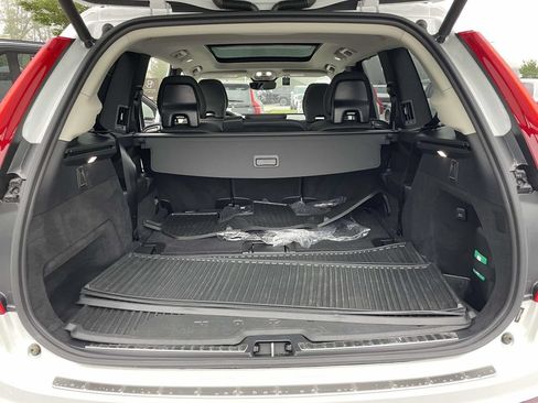 Used 2024 Volvo XC90 T8 Ultimate w/ Protection Package Premier AWD/4WD image 30