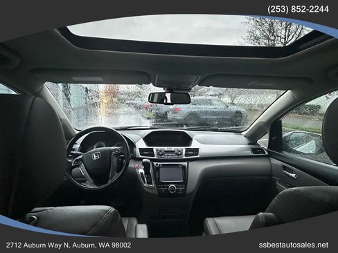 Used 2014 Honda Odyssey Touring Elite image 8