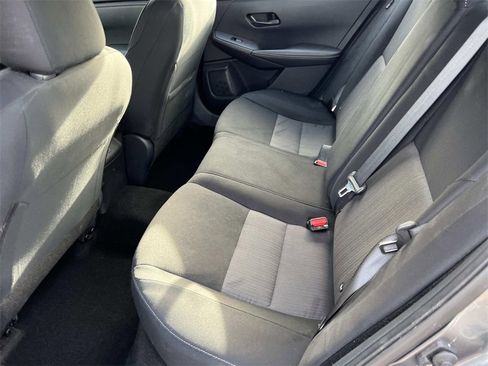 Used 2024 Nissan Sentra SV image 11