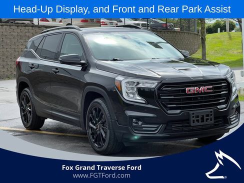 Used 2023 GMC Terrain SLT w/ Infotainment Package II AWD/4WD image 42