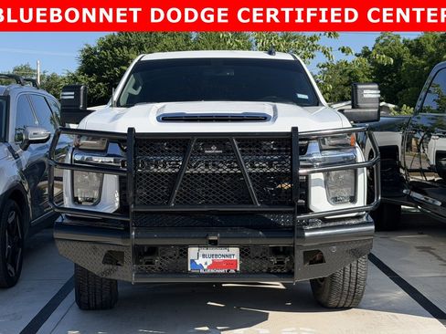 Used 2022 Chevrolet Silverado 2500 LT w/ Fleet Comfort Package AWD/4WD image 2