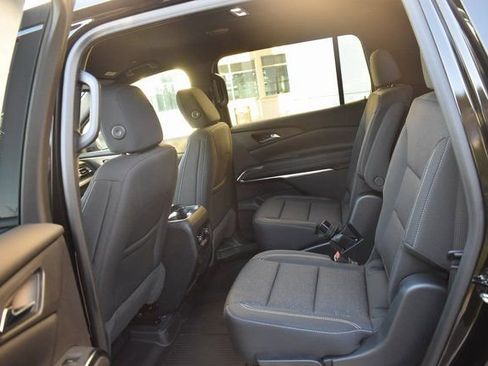 New 2026 Chevrolet Traverse LT w/ Driver Confidence Package image 18