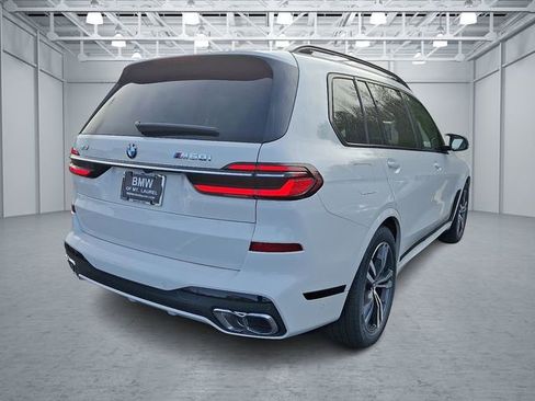 New 2026 BMW X7 M60i w/ Executive Package image 4