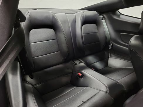 Used 2021 Ford Mustang GT Premium image 22