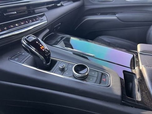 Certified 2024 Cadillac Escalade V w/ LPO, ONYX Package image 19