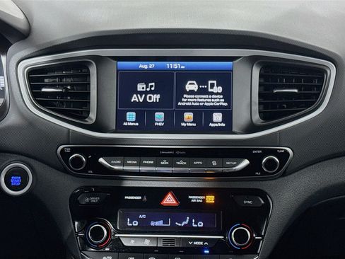 Used 2019 Hyundai Ioniq Plug-In Hybrid FWD image 27