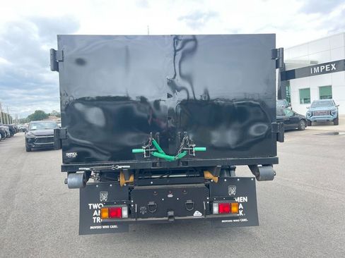 Used 2024 Chevrolet Low Cab Forward image 11