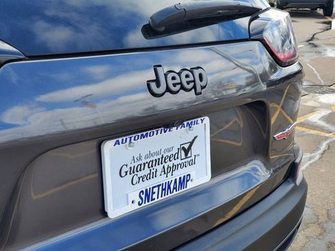 Certified 2022 Jeep Cherokee Trailhawk image 26