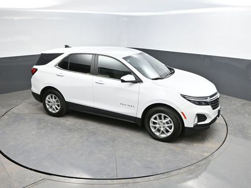 Used 2024 Chevrolet Equinox LT image 20