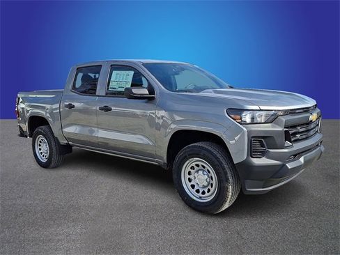 New 2026 Chevrolet Colorado W/T image 2