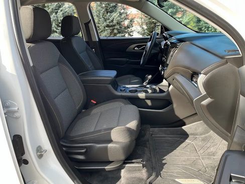 Used 2020 Chevrolet Traverse LS image 34