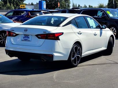 Used 2024 Nissan Altima 2.5 SR