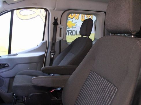 Used 2016 Ford Transit 150 XL image 18