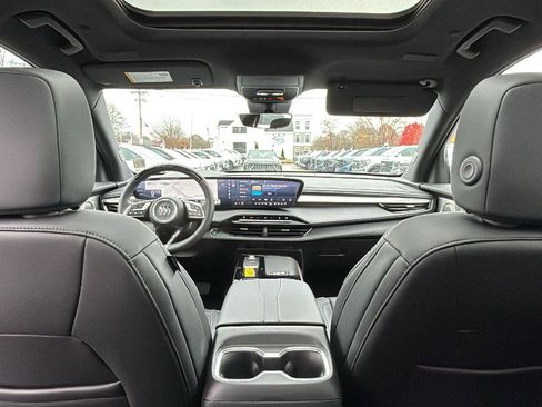 New 2026 Buick Enclave Avenir w/ Super Cruise Package image 25