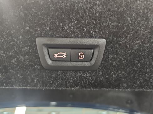 New 2026 BMW 330i Sedan w/ Premium Package image 13