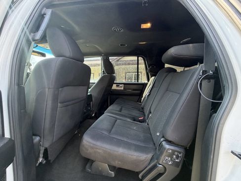 Used 2017 Ford Expedition EL XLT image 14