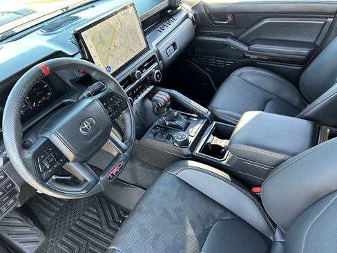 Used 2024 Toyota Tacoma TRD Pro image 17