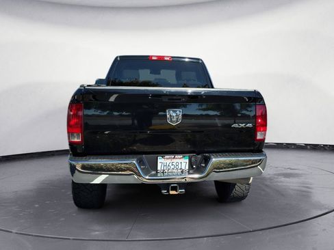 Used 2014 RAM 2500 Tradesman w/ Chrome Appearance Group AWD/4WD image 5