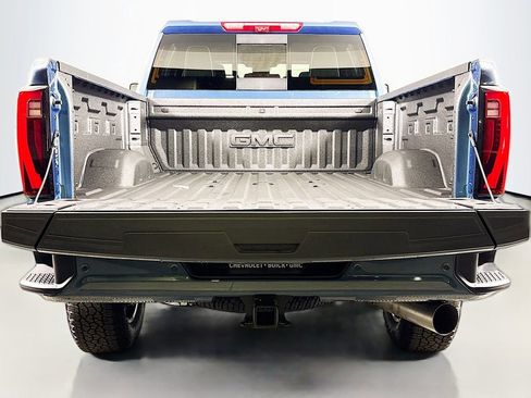 New 2026 GMC Sierra 2500 Denali Ultimate image 28