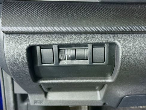 Certified 2025 Subaru Crosstrek 2.5i Wilderness w/ Crosstrek Mirror Package AWD/4WD image 21