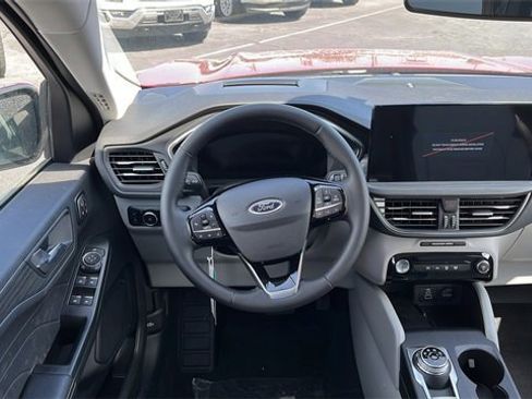 Used 2024 Ford Escape SE w/ PHEV Premium Package FWD image 38
