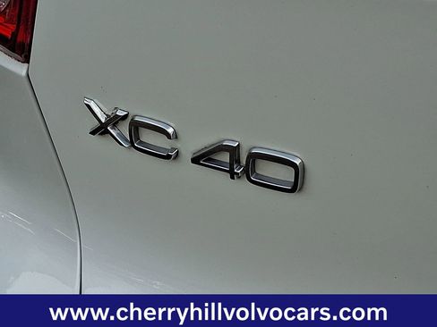 Certified 2023 Volvo XC40 B5 Plus w/ Driver Assist Package image 30