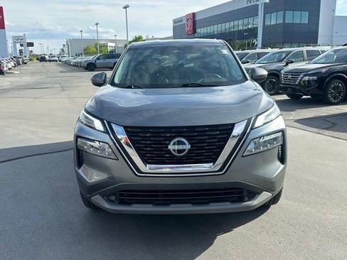 Used 2023 Nissan Rogue SV AWD/4WD image 4