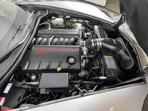 Used 2005 Chevrolet Corvette Convertible w/ Preferred Equipment Group image 23