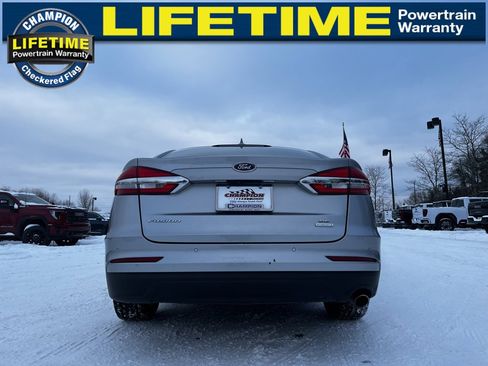 Used 2020 Ford Fusion SE image 7