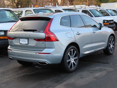 Used 2018 Volvo XC60 T6 Inscription w/ Convenience Package image 20