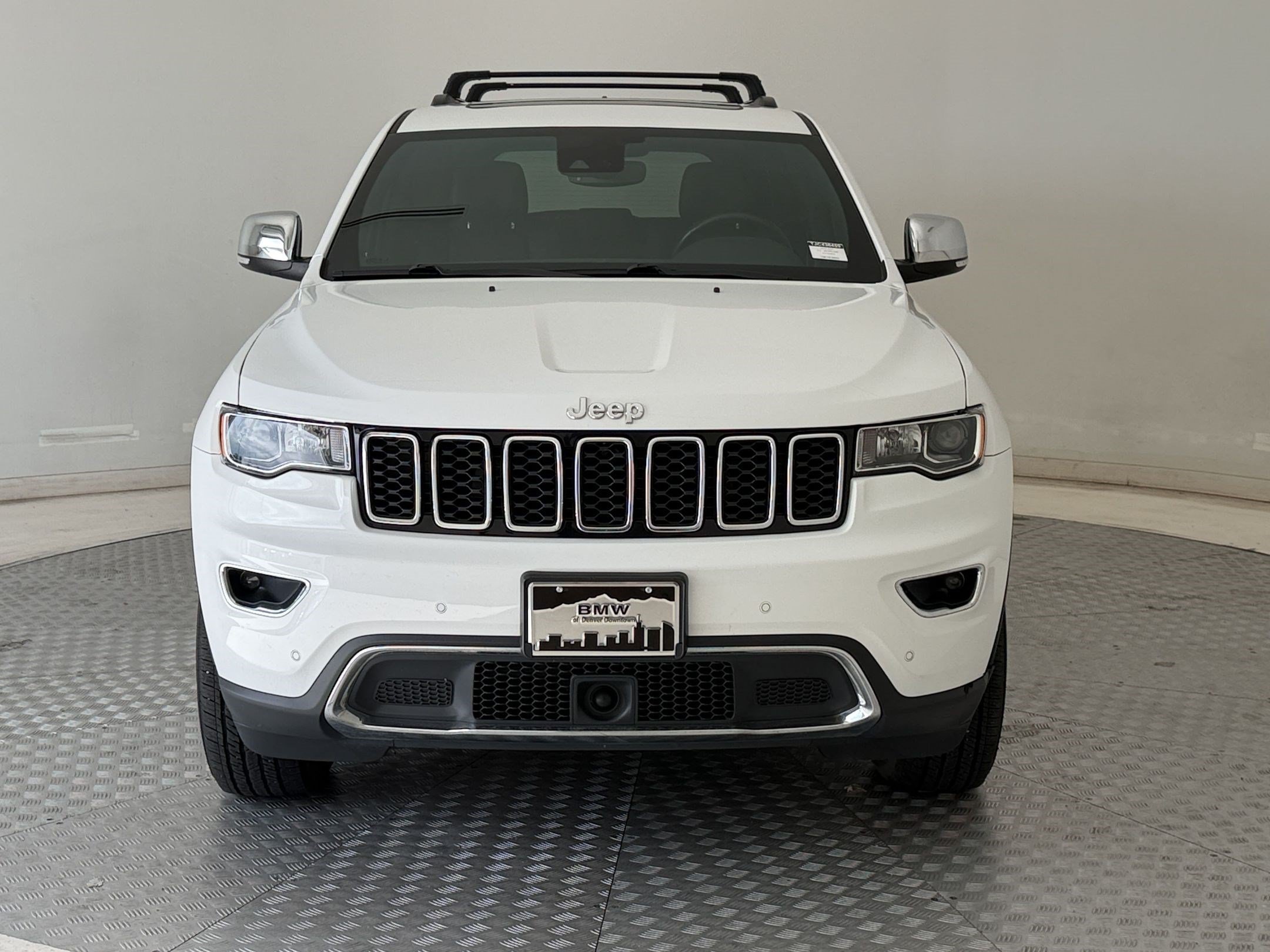 Used 2018 Jeep Grand Cherokee Limited AWD/4WD image 6