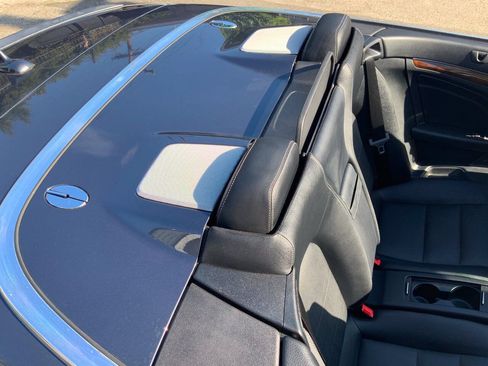 Used 2014 Mercedes-Benz E 350 Cabriolet image 16