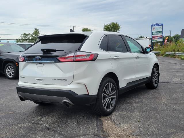 Used 2020 Ford Edge Titanium w/ Equipment Group 301A AWD/4WD image 3