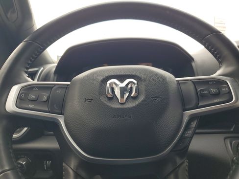 Used 2024 RAM 2500 Big Horn w/ Bed Utility Group image 10