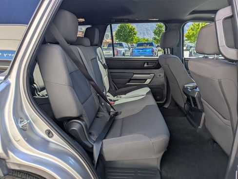 Used 2025 Toyota Sequoia SR5 AWD/4WD image 34