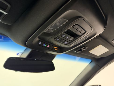 Used 2021 Cadillac CT5 Sport image 8