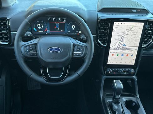 New 2026 Ford Ranger Lariat w/ Black Appearance Package AWD/4WD image 13