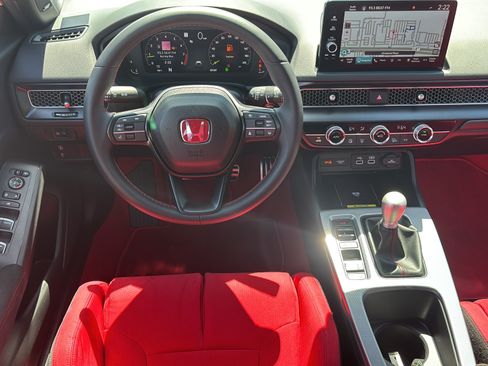 Certified 2025 Honda Civic Type R image 13