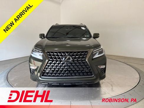 Used 2022 Lexus GX 460 w/ Black Line Special Edition AWD/4WD image 2