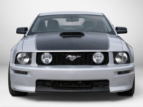Used 2007 Ford Mustang GT Premium RWD image 3